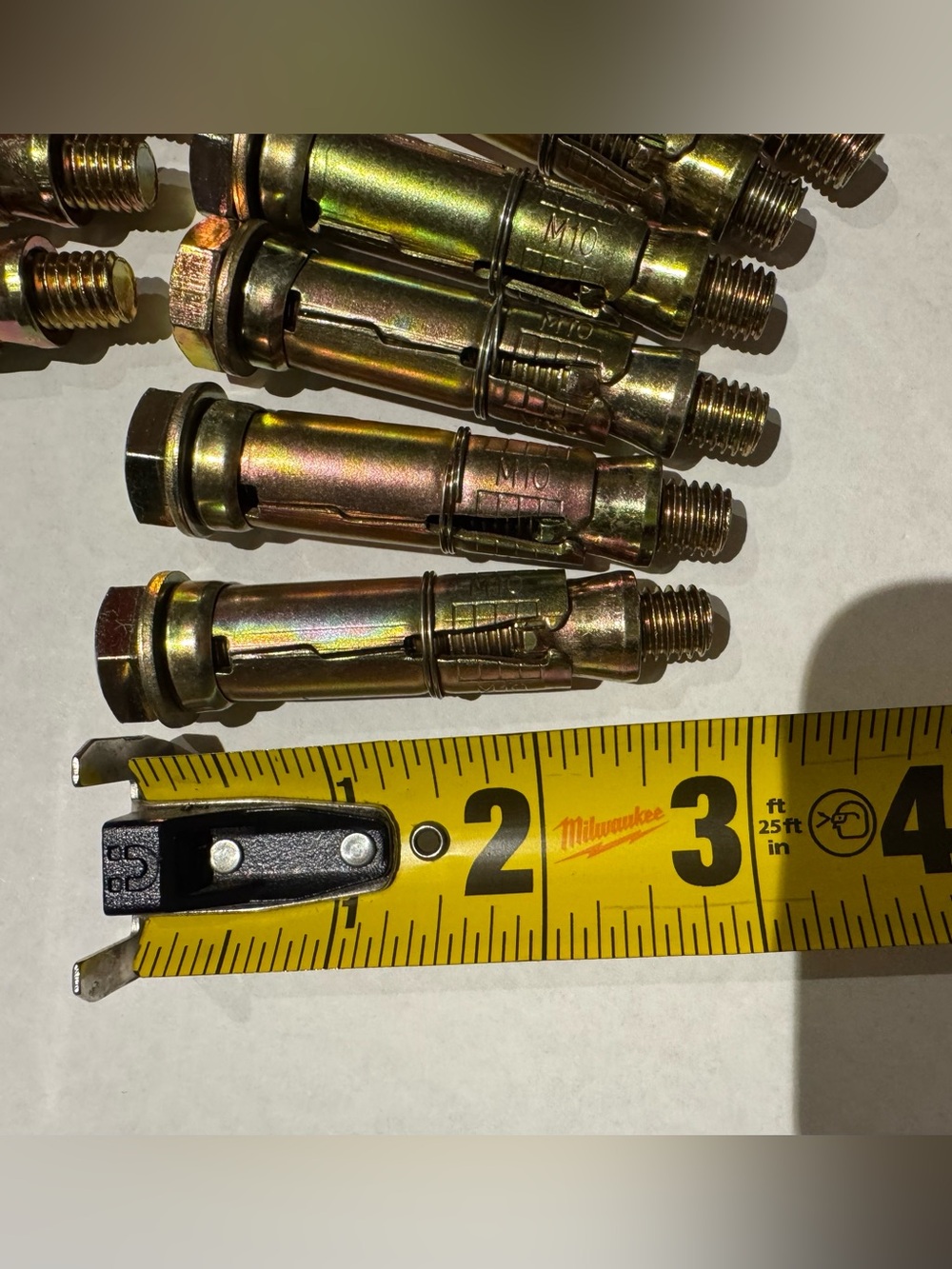 Set of 24 3/8” x 3” Sleeve Anchors Yellow Zinc Plating for Concrete Anchoring